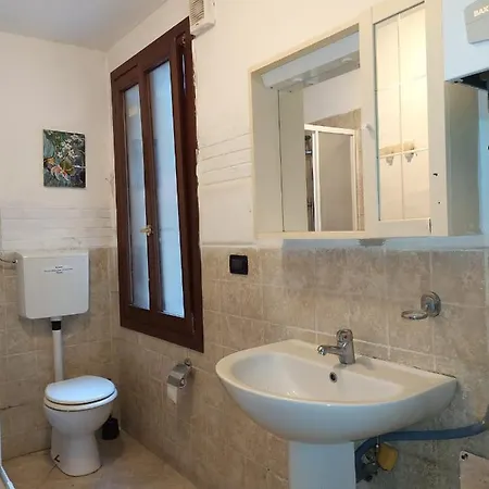 Homestay Canal View Venice